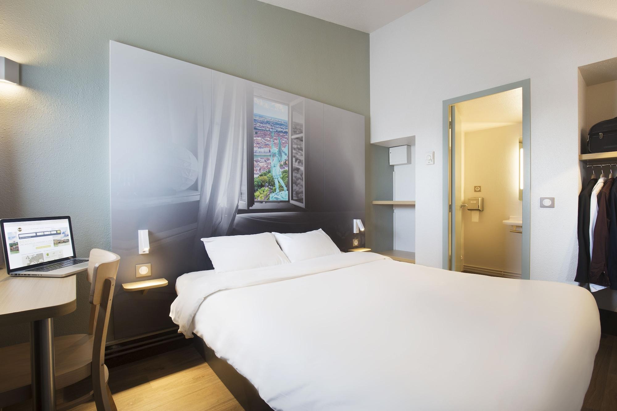 B&B Hotel Lyon St Priest Сен-Приест Екстериор снимка