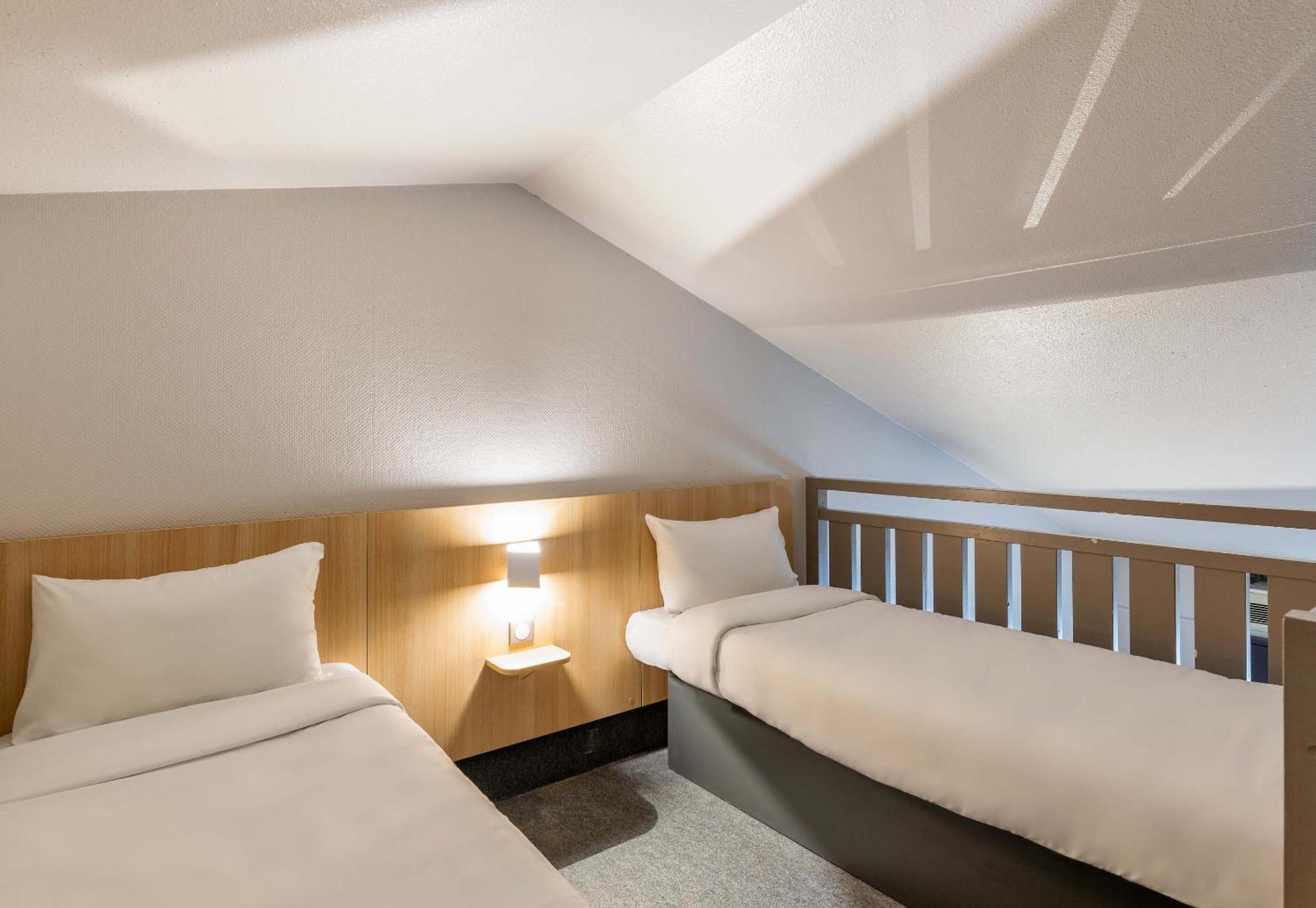 B&B Hotel Lyon St Priest Сен-Приест Екстериор снимка