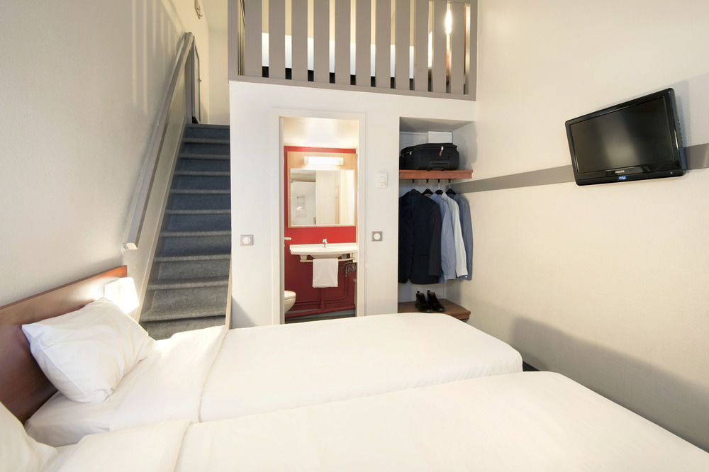 B&B Hotel Lyon St Priest Сен-Приест Екстериор снимка