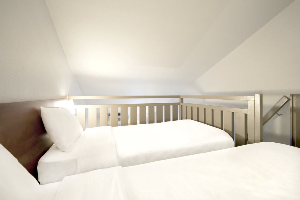 B&B Hotel Lyon St Priest Сен-Приест Екстериор снимка