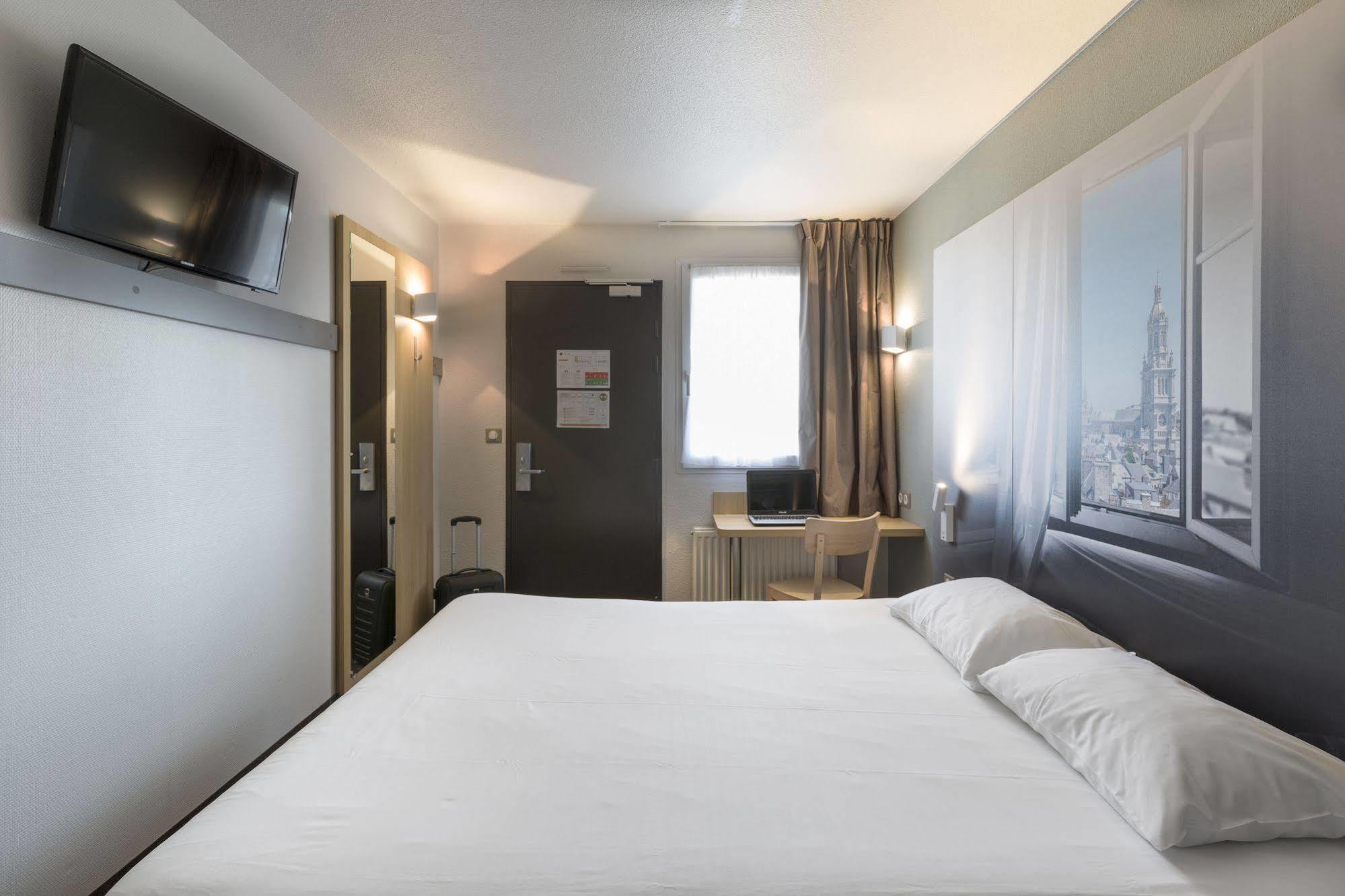 B&B Hotel Lyon St Priest Сен-Приест Екстериор снимка